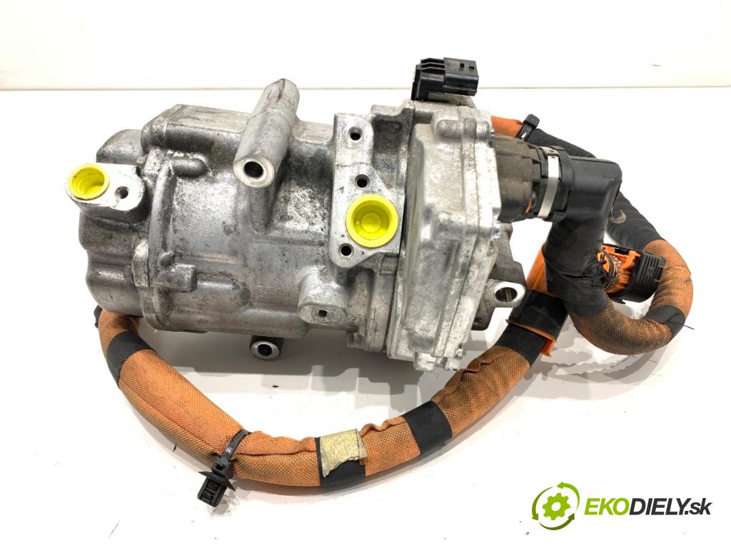 RENAULT CLIO V liftback 2022 69 kW 1.6 E-TECH 145 (B7MU) 1598 kompresor klimatizace 926003211R (Kompresor klimatizace)