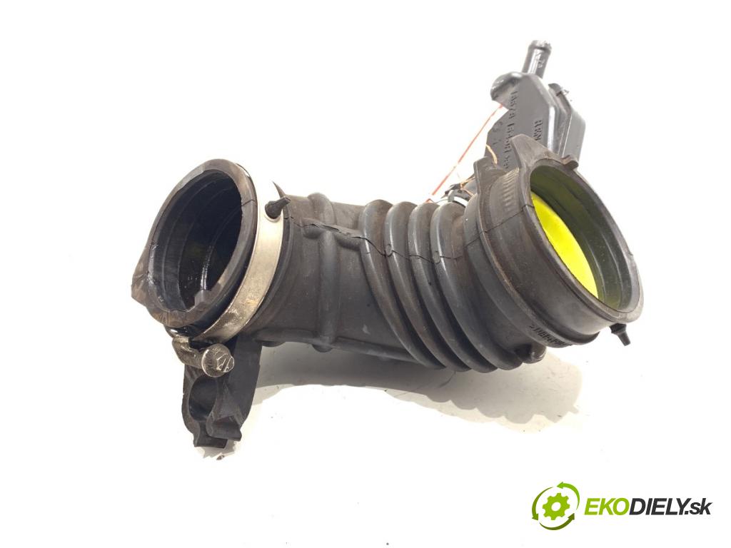 RENAULT CLIO V liftback 2022 69 kW 1.6 E-TECH 145 (B7MU) 1598 Rúra vzduchu 165781543R