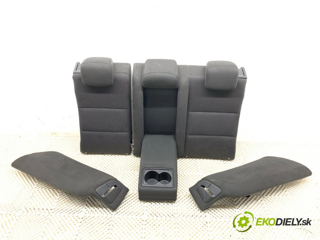 HONDA ACCORD VIII Kombi 2011 110 kW 2.2 i-DTEC (CW3) 2199 Sedadlo druhý rad