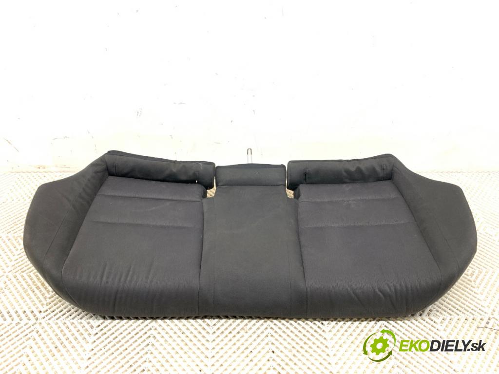 HONDA ACCORD VIII Kombi 2011 110 kW 2.2 i-DTEC (CW3) 2199 Sedadlo druhý rad
