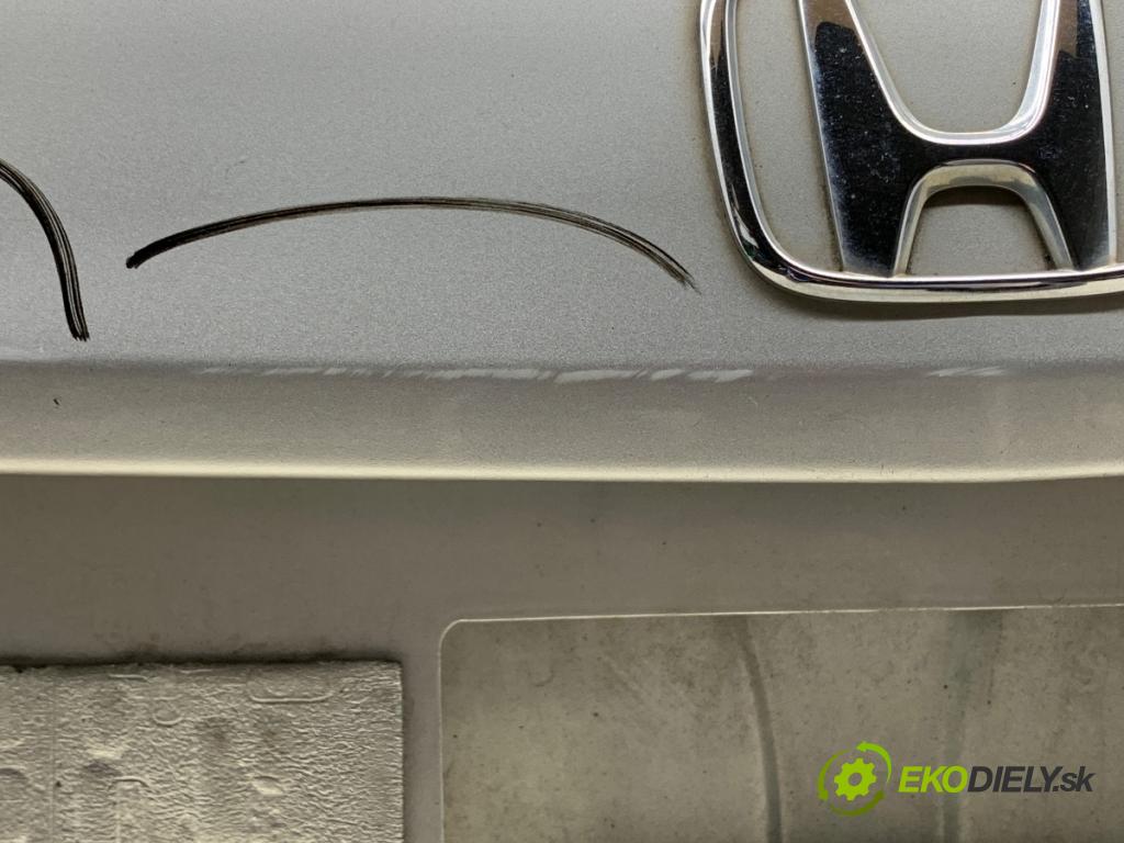 HONDA ACCORD VIII Kombi 2011 110 kW 2.2 i-DTEC (CW3) 2199 kapota zad