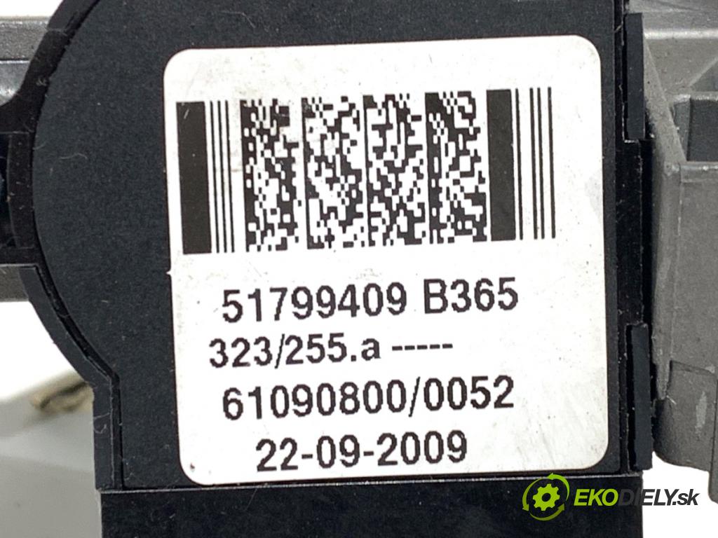 CITROEN NEMO Nadwozie pełne/minivan 2008 54 kW 1.4 1360 spinačka 51799409 (Spínacia skrinka)