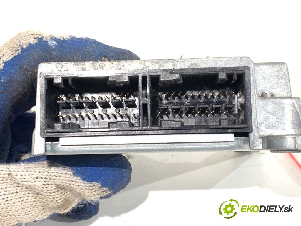 CITROEN NEMO Nadwozie pełne/minivan 2008 54 kW 1.4 1360 senzor airbag 1853557080 (Snímač)