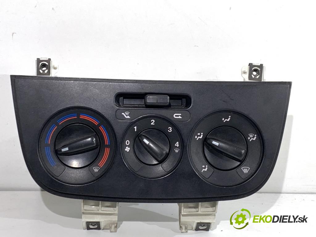CITROEN NEMO Nadwozie pełne/minivan 2008 54 kW 1.4 1360 Panel ovládania kúrenia  (Prepínacie páčky pod volantom)