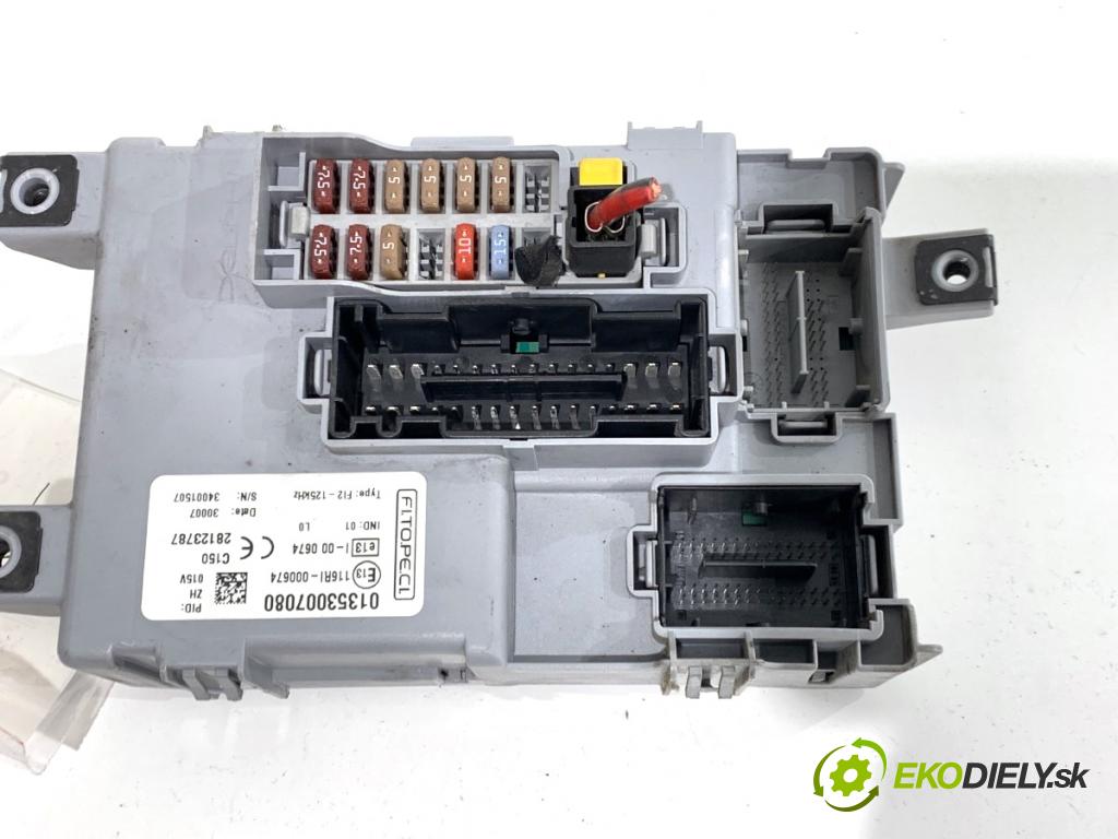 CITROEN NEMO Nadwozie pełne/minivan 2008 54 kW 1.4 1360 modul BSI 01353007080 (Pojistková skříňka)