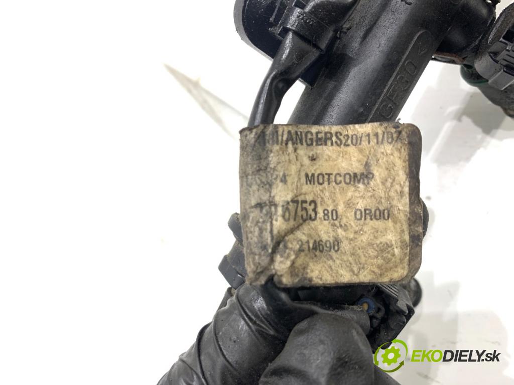 CITROEN NEMO Nadwozie pełne/minivan 2008 54 kW 1.4 1360 lišta vstřikovací 9655833580 (Vstřikovací lišta)