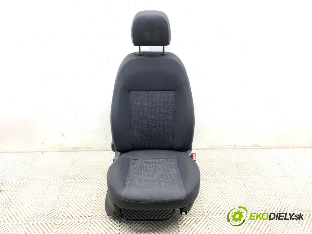 CITROEN NEMO Nadwozie pełne/minivan 2008 54 kW 1.4 1360 Sedadlo pravy predný 