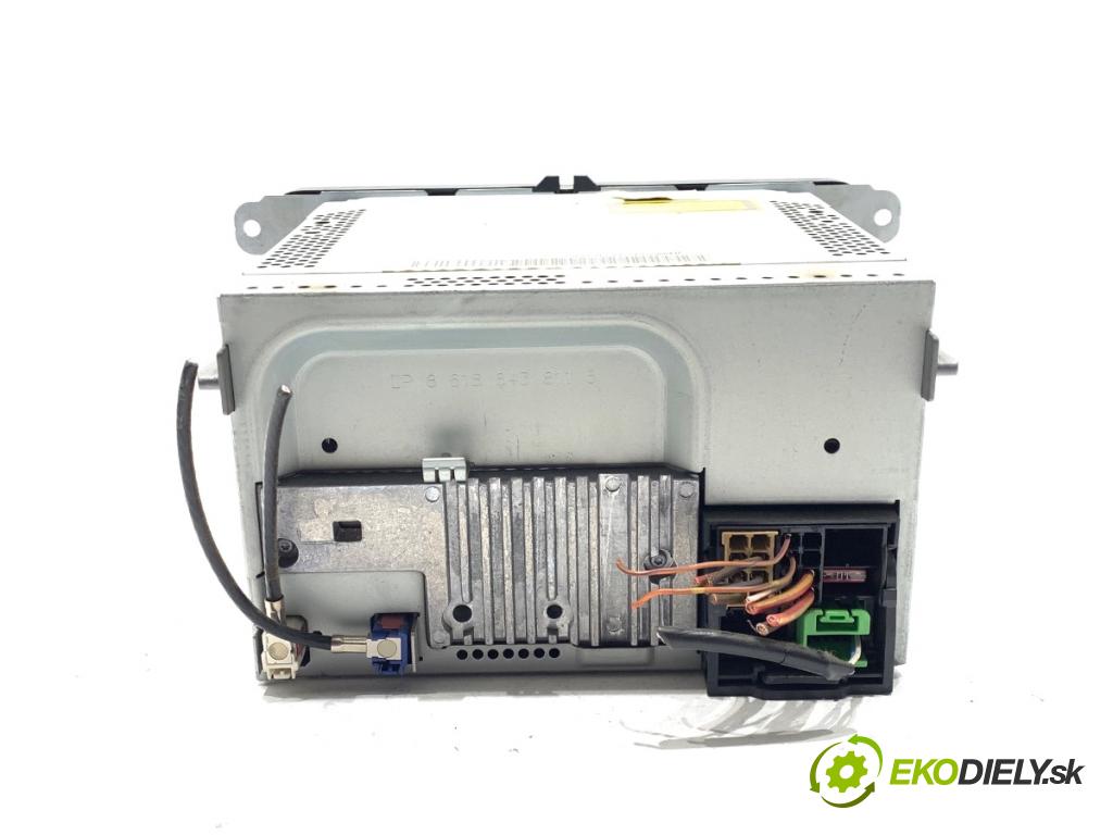 VW GOLF V liftback 2006 103 kW 2.0 TDI 1968 RADIO 1K0035191D (Audio zariadenie)