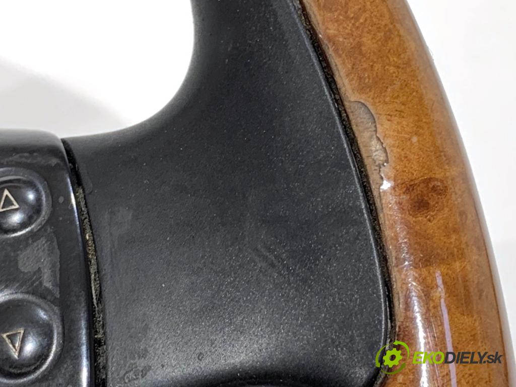 VW GOLF V liftback 2006 103 kW 2.0 TDI 1968 volant POLŠTÁŘ: DŘEVĚNÝ 3C0419091 1K0880201BK