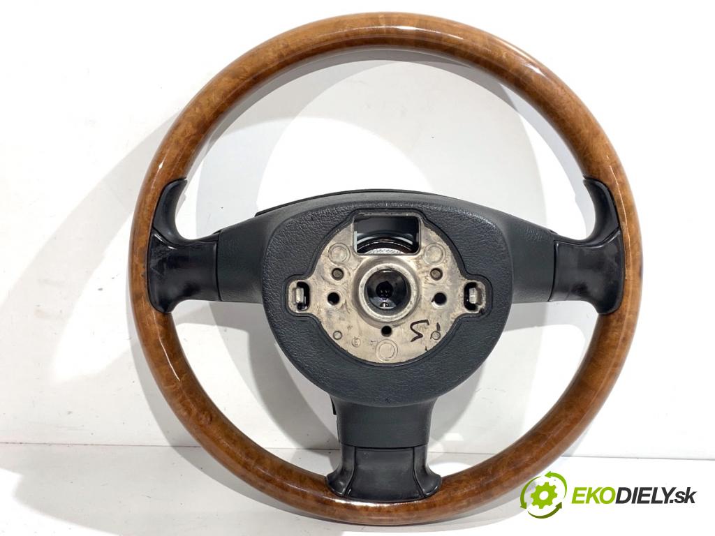 VW GOLF V liftback 2006 103 kW 2.0 TDI 1968 volant POLŠTÁŘ: DŘEVĚNÝ 3C0419091 1K0880201BK