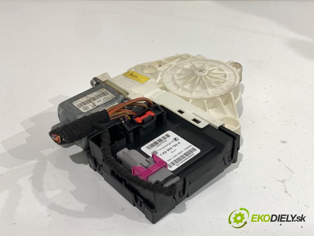 VW GOLF V liftback 2006 103 kW 2.0 TDI 1968 Motor sťahovania okna pravy predný 1K0959792K