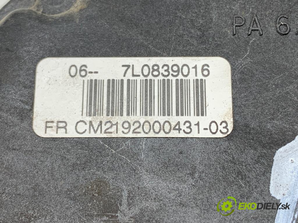 SEAT ALTEA nadwozie wielkoprzestrzenne (MPV) 2004 77 kW 1.9 TDI 1896 zámok Dvere pravy zad 7L0839016