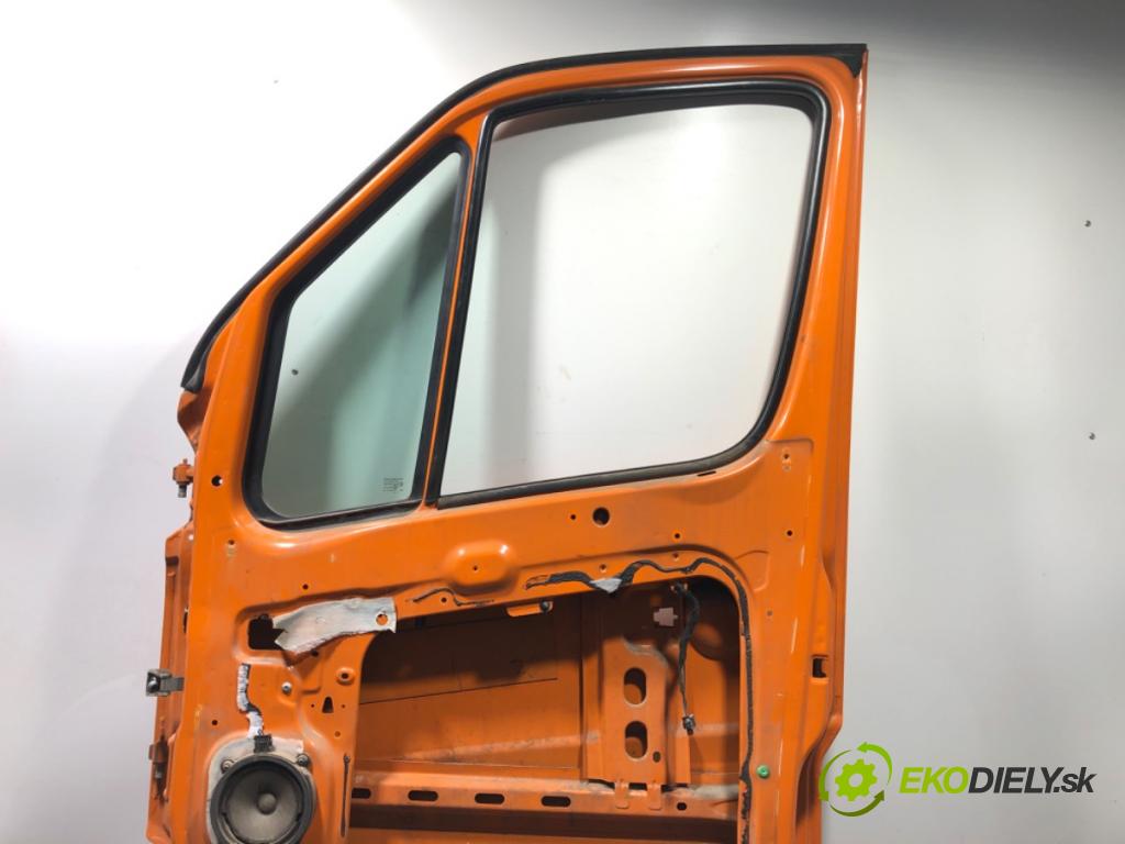 VW CARFTER 30 35 Autobus 2010 120 kW 2.5 TDI 2461 Dvere pravy predný
