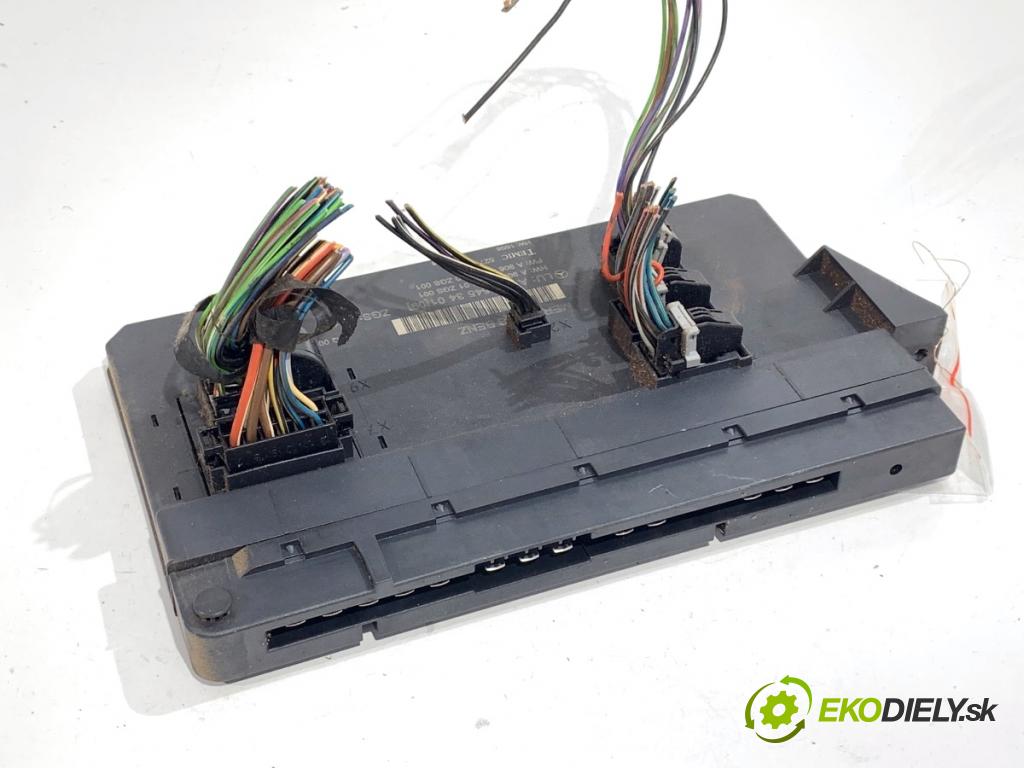 VW CARFTER 30 35 Autobus 2010 120 kW 2.5 TDI 2461 modul komfortu A9065453401 (Komfortní modul)