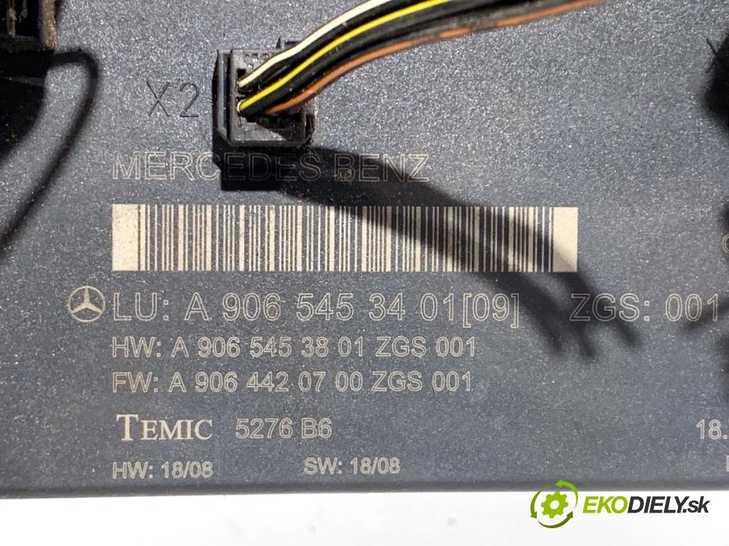 VW CARFTER 30 35 Autobus 2010 120 kW 2.5 TDI 2461 modul komfortu A9065453401 (Komfortní modul)