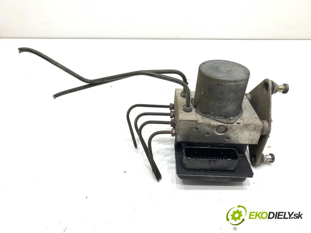 VW CARFTER 30 35 Autobus 2010 120 kW 2.5 TDI 2461 Pumpa ABS 0265951520 (Pumpa ABS)