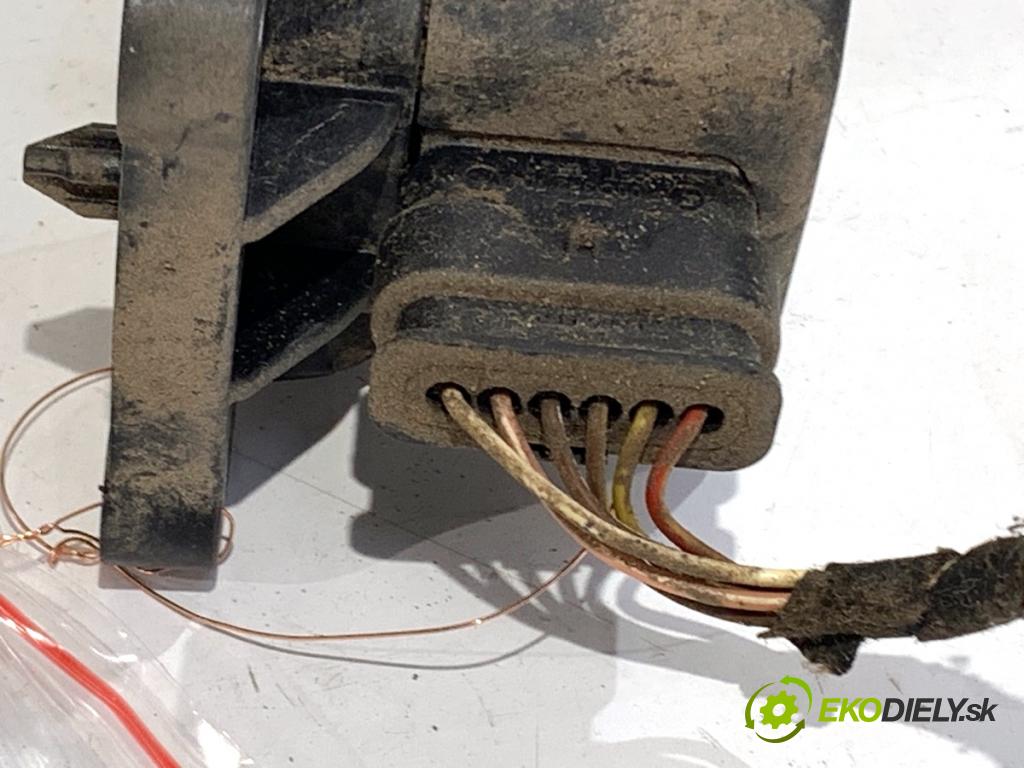 VW CARFTER 30 35 Autobus 2010 120 kW 2.5 TDI 2461 Potenciometer plynu A9063000404 (Potenciometer plynového pedálu)