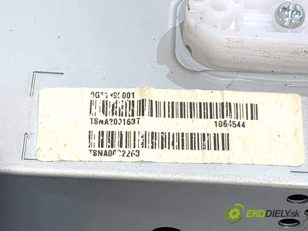 VW CARFTER 30 35 Autobus 2010 120 kW 2.5 TDI 2461 RADIO  (Audio zariadenie)