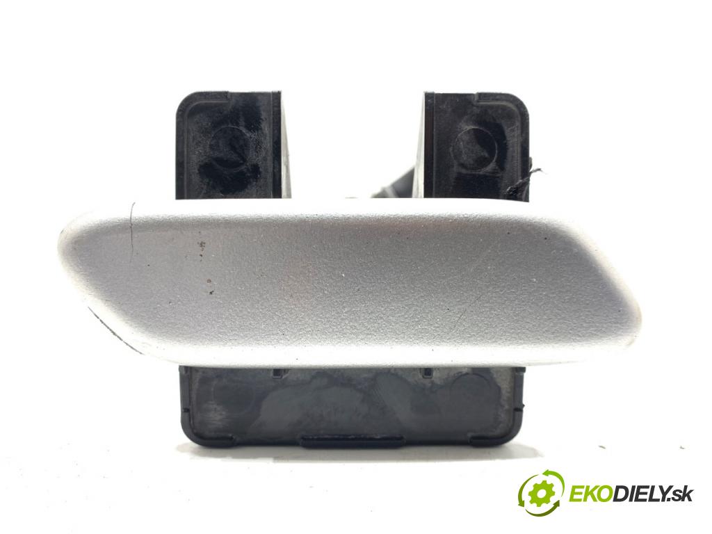 HONDA ACCORD VIII Kombi 2011 110 kW 2.2 i-DTEC (CW3) 2199 ostrekovača svetla pravy predný