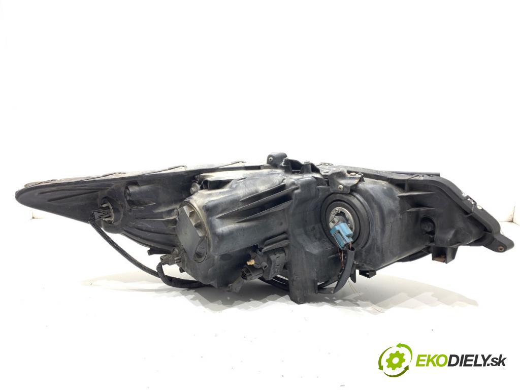 HONDA ACCORD VIII Kombi 2011 110 kW 2.2 i-DTEC (CW3) 2199 Svetlomet ľavy predný