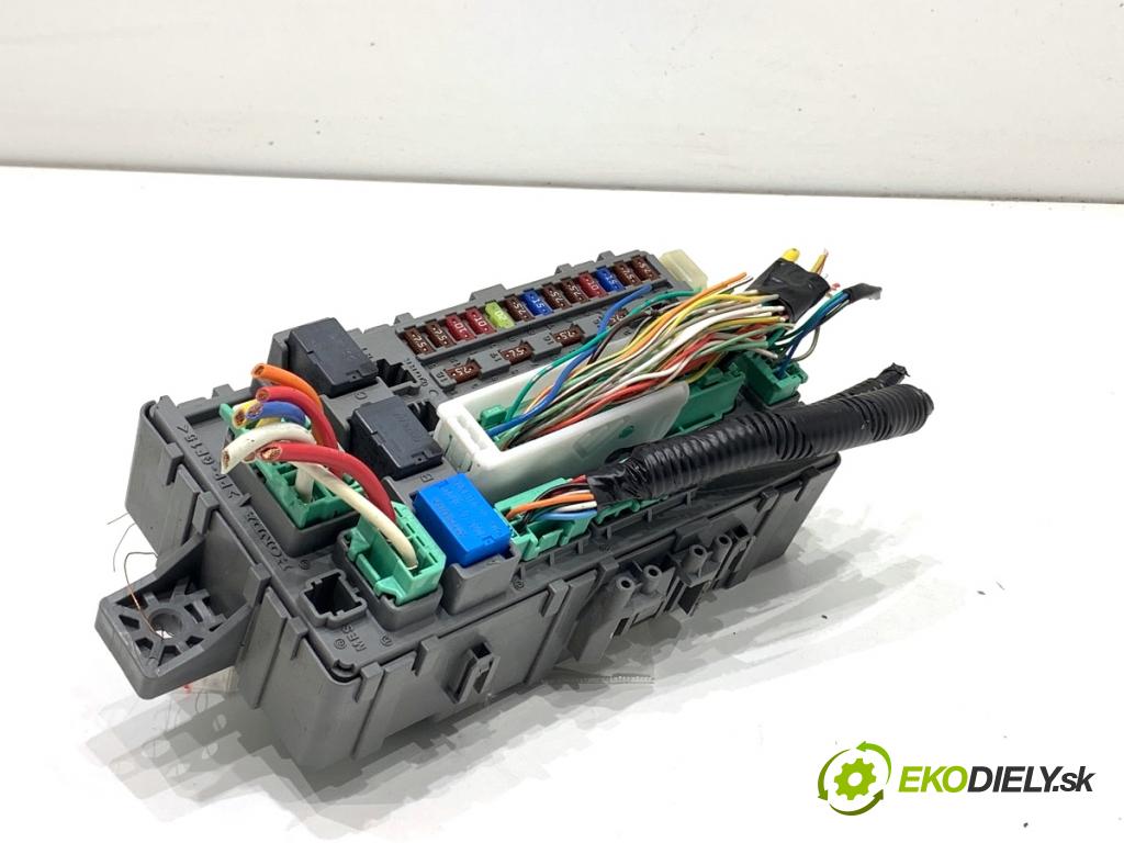 HONDA ACCORD VIII Kombi 2011 110 kW 2.2 i-DTEC (CW3) 2199 Modul BSI TL4-S111 (Poistková skrinka)