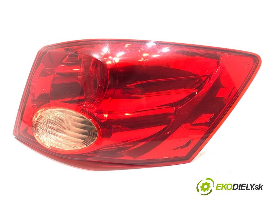 HONDA ACCORD VIII Kombi 2011 110 kW 2.2 i-DTEC (CW3) 2199 Svetlo pravy zad