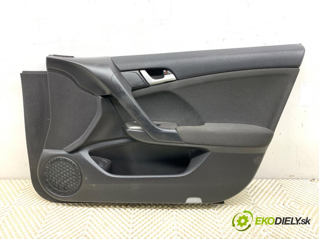 HONDA ACCORD VIII Kombi 2011 110 kW 2.2 i-DTEC (CW3) 2199 čalúnenie Dvere pravy predný 