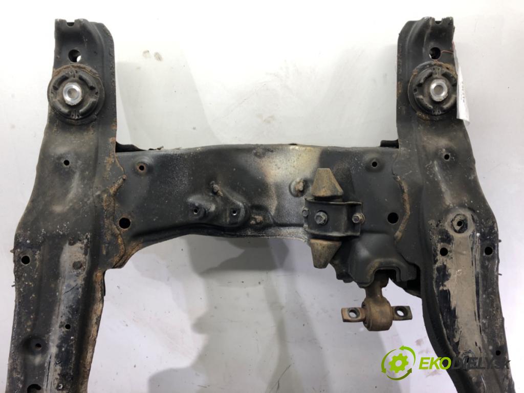 HONDA ACCORD VIII Kombi 2011 110 kW 2.2 i-DTEC (CW3) 2199 výztuha pod motor  (Přední výztuha)