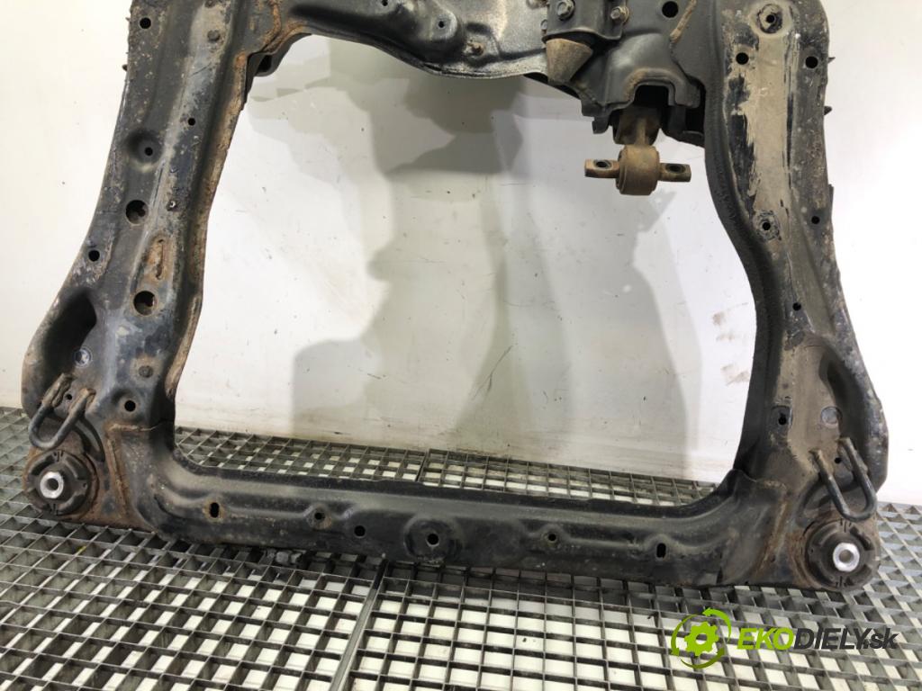 HONDA ACCORD VIII Kombi 2011 110 kW 2.2 i-DTEC (CW3) 2199 výztuha pod motor  (Přední výztuha)