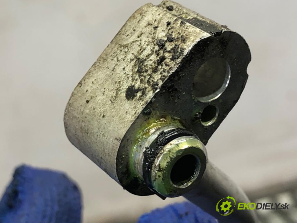 HONDA ACCORD VIII Kombi 2011 110 kW 2.2 i-DTEC (CW3) 2199 rúrka klimatizace  (Trubka klimatizace)