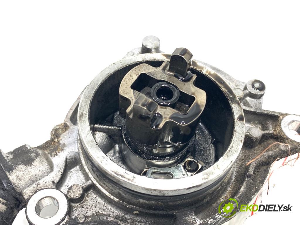 BMW E61 Kombi 2007 120 kW 520 d 1995 Pumpa vákuová