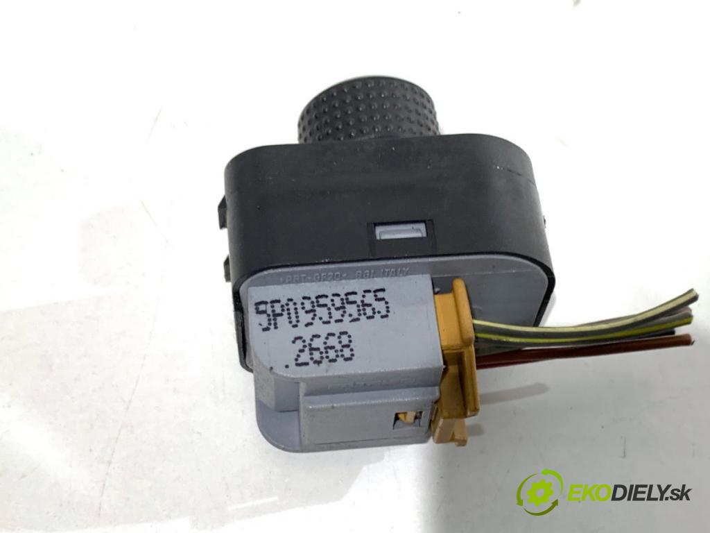 SEAT LEON II liftback 2008 75 kW 1.6 1595 Prepínač nastavenia spätných zrkadiel 5P0959565 (Prepínacie páčky pod volantom)