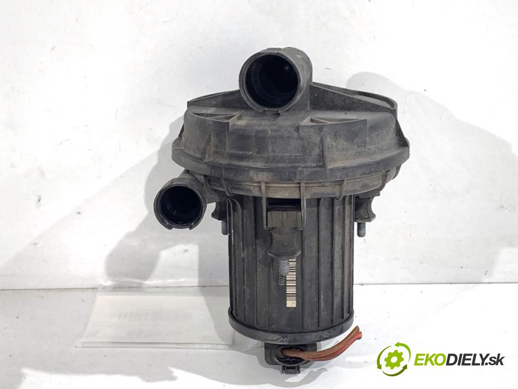 SEAT LEON II liftback 2008 75 kW 1.6 1595 pumpa vzduchu sekundárního 06A959253E (Topení, ventilace ostatní)