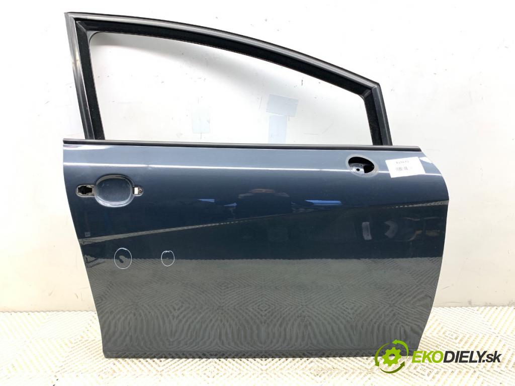 SEAT LEON II liftback 2008 75 kW 1.6 1595 Dvere pravy predný LW7X