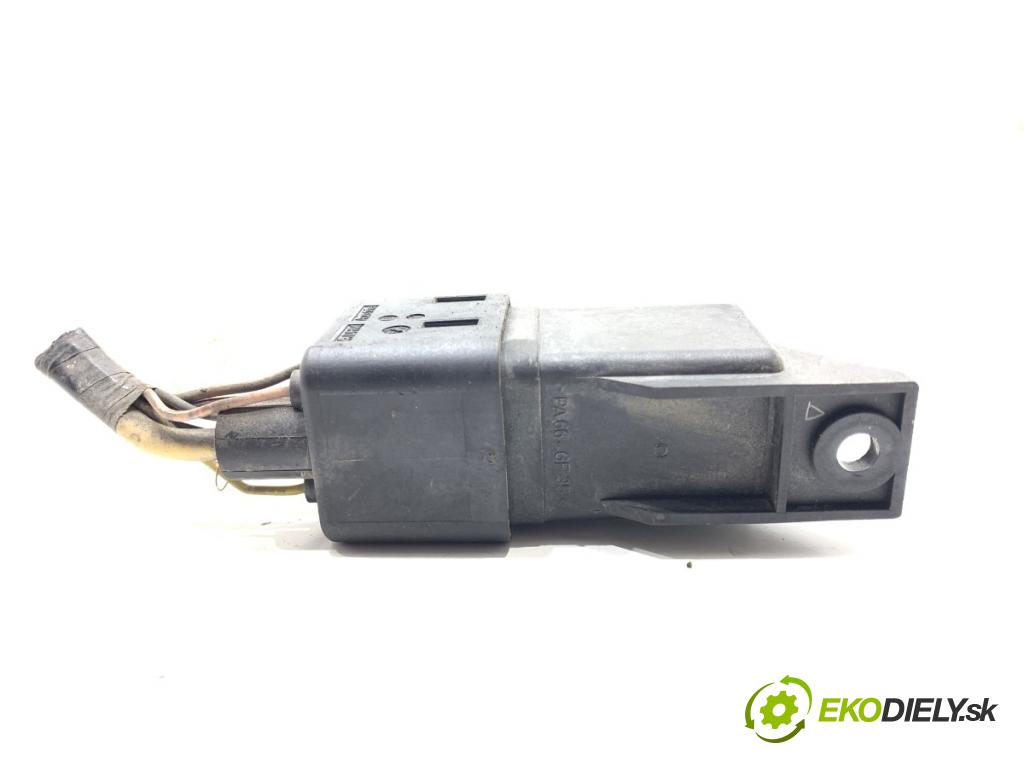 HONDA ACCORD VIII Kombi 2011 110 kW 2.2 i-DTEC (CW3) 2199 relé sviečok žhavenia 0281003049 (Relé)