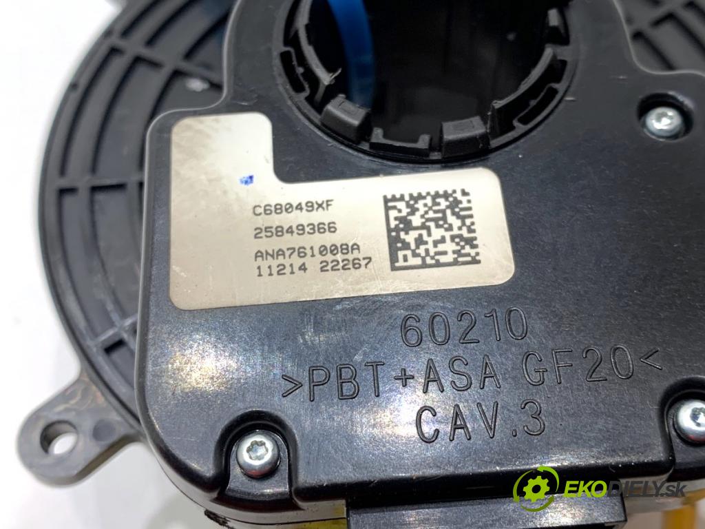 OPEL INSIGNIA A liftback 2011 118 kW 2.0 CDTI (68) 1956 kroužek slimák airbag 20817721 (Airbag)