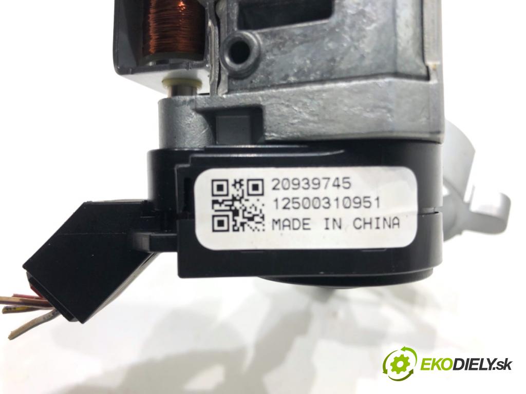 OPEL INSIGNIA A liftback 2011 118 kW 2.0 CDTI (68) 1956 spinačka 20939745 (Spínacia skrinka)