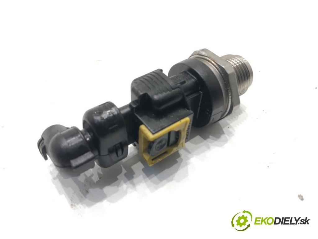 OPEL INSIGNIA A liftback 2011 118 kW 2.0 CDTI (68) 1956 Regulátor tlaku paliva 0281006158 (Palivový systém ostatné)