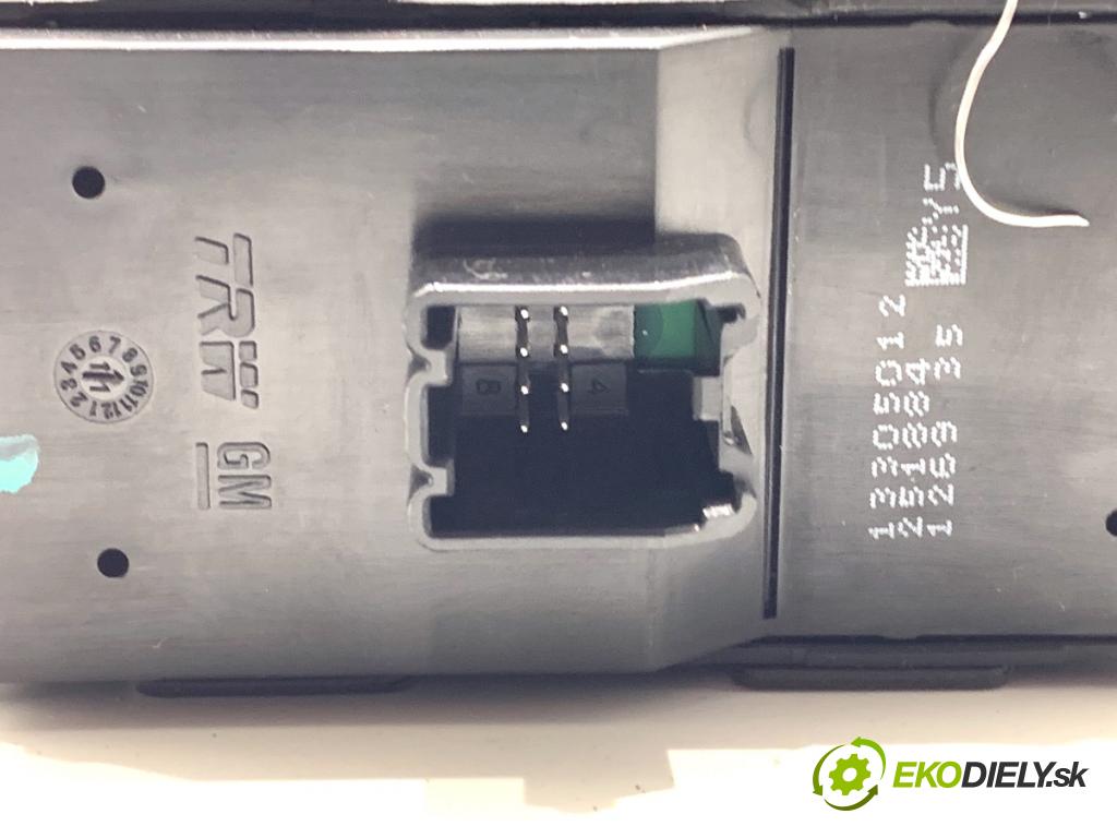 OPEL INSIGNIA A liftback 2011 118 kW 2.0 CDTI (68) 1956 Prepínač okien 13305012 (Prepínacie páčky pod volantom)