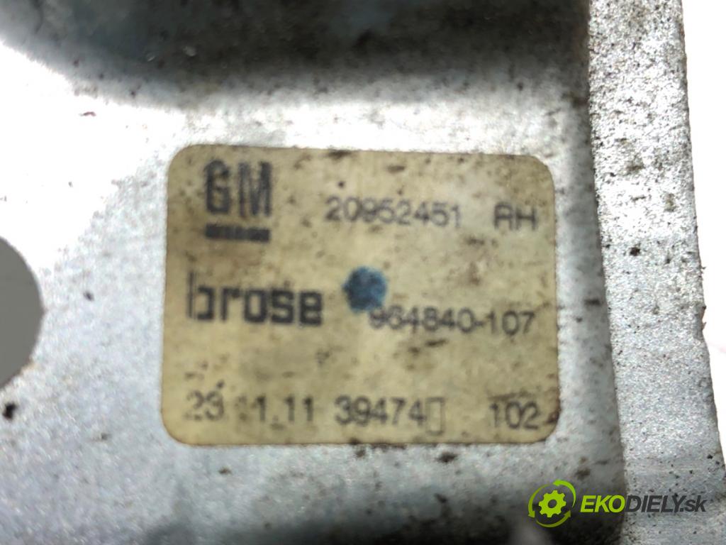 OPEL INSIGNIA A liftback 2011 118 kW 2.0 CDTI (68) 1956 Mechanizmus okna pravy zad 20952451