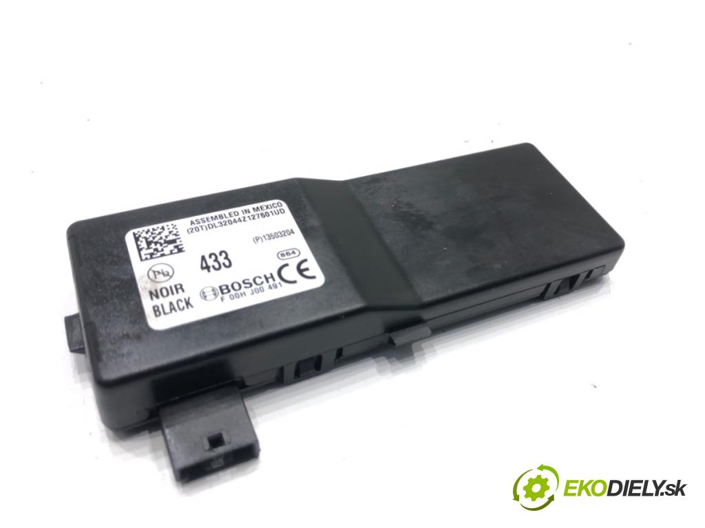 OPEL INSIGNIA A liftback 2011 118 kW 2.0 CDTI (68) 1956 Modul svetiel 13503204 (Riadiaca jednotka ostatné)