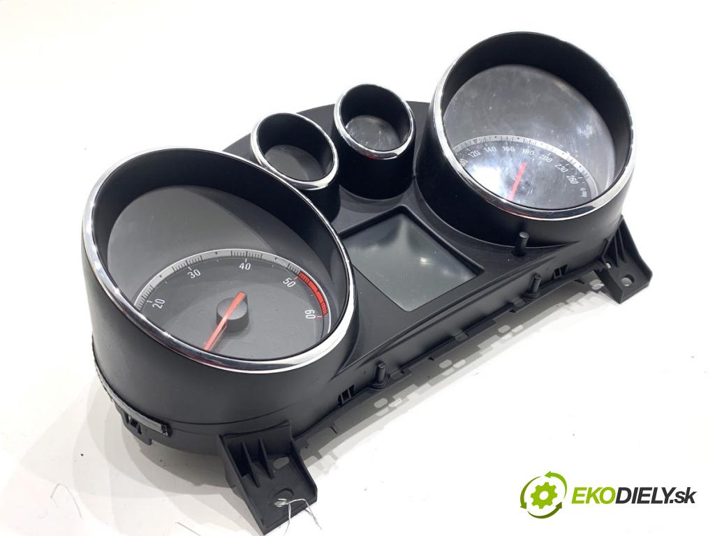 OPEL INSIGNIA A liftback 2011 118 kW 2.0 CDTI (68) 1956 Prístrojovka 20980568 (Prístrojová doska)