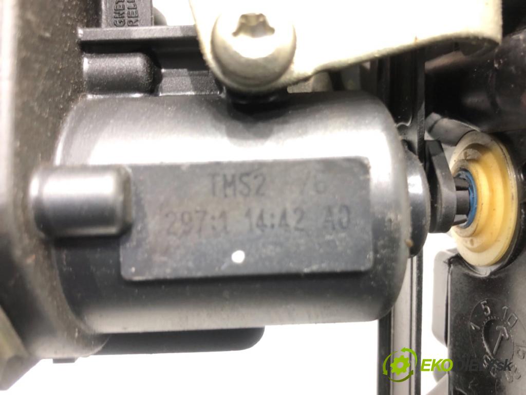 OPEL INSIGNIA A liftback 2011 118 kW 2.0 CDTI (68) 1956 potrubí sání  (Sací potrubí)