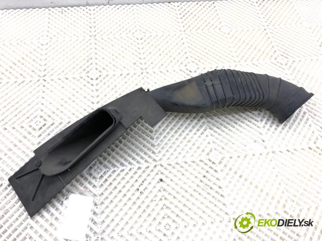 OPEL INSIGNIA A liftback 2011 118 kW 2.0 CDTI (68) 1956 Rúra vzduchu 13288163