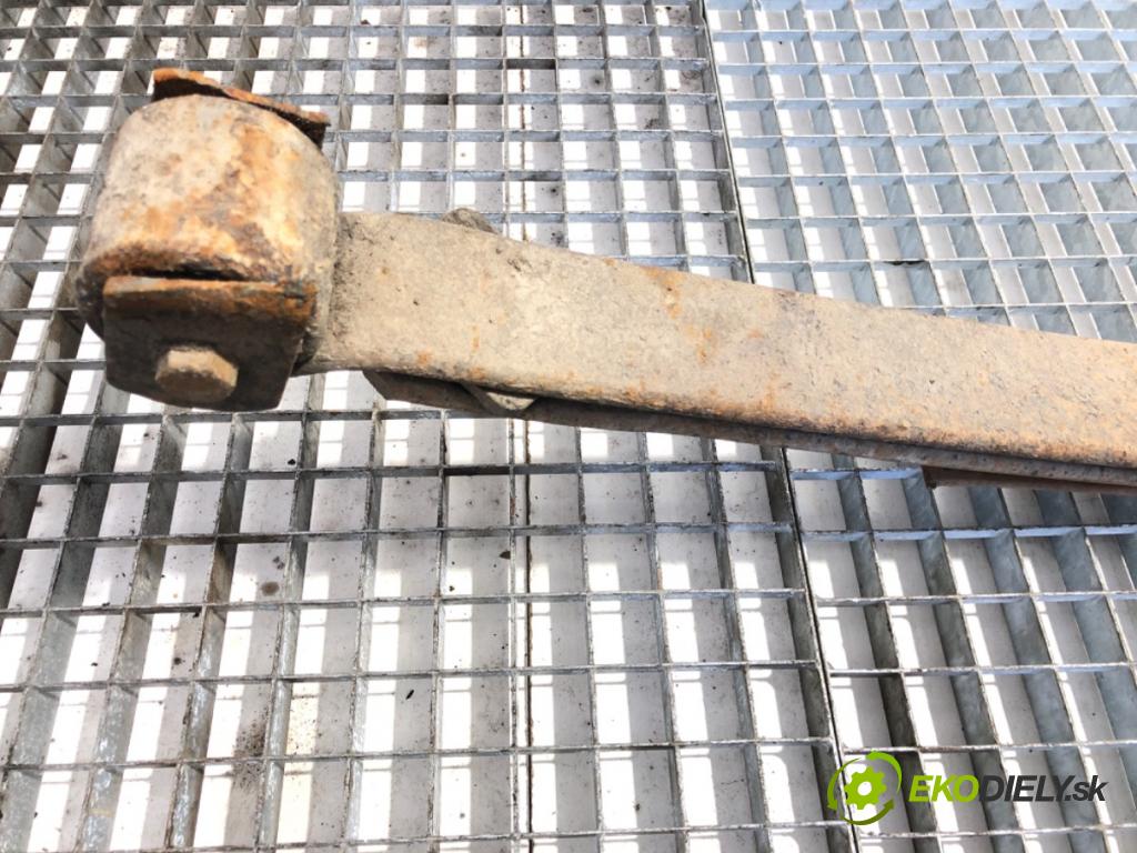 MERCEDES-BENZ T1 Skrzynia 1994 58 kW 208 D 2.3 2299 Listové pero ľavy zad