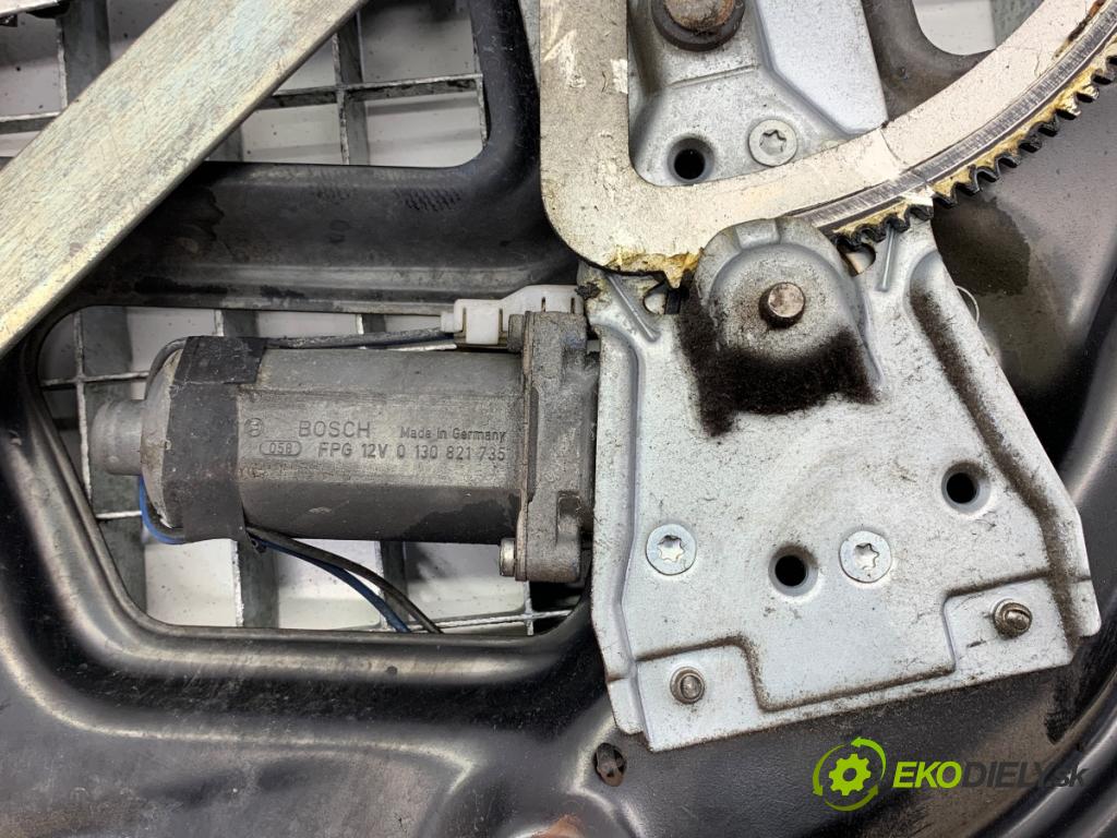 MERCEDES-BENZ W903 Autobus 2005 80 kW 211 CDI 2148 mechanismus okna levý přední část 0130821735