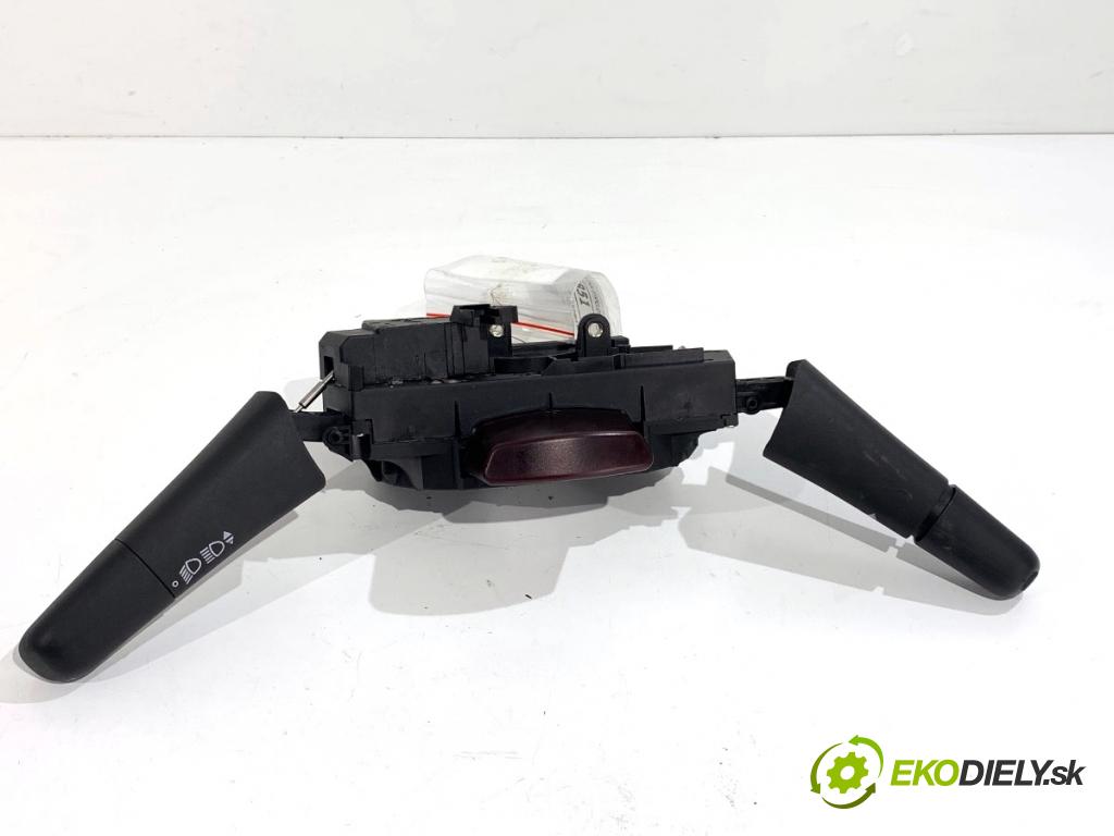 MERCEDES-BENZ W903 Autobus 2005 80 kW 211 CDI 2148 Prepínač kombinovaný  (Prepínacie páčky pod volantom)