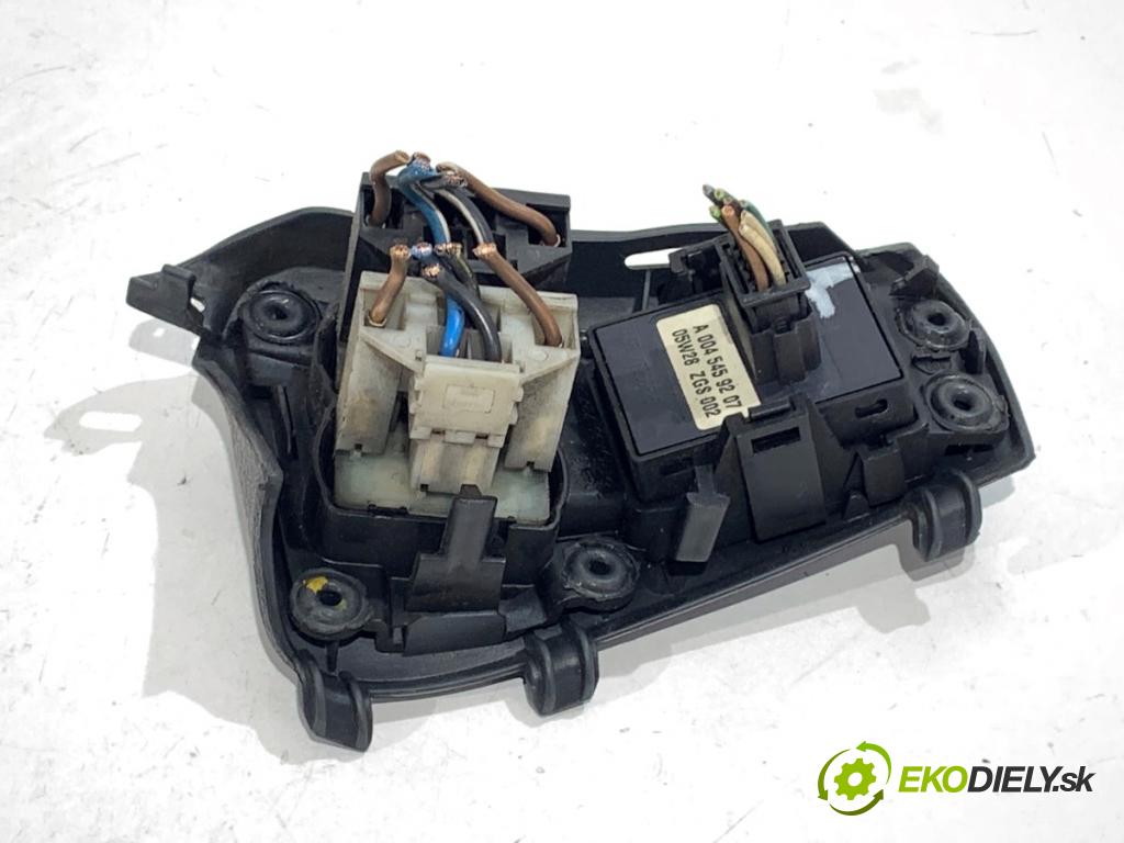 MERCEDES-BENZ W903 Autobus 2005 80 kW 211 CDI 2148 Prepínač okien A0045459207 (Prepínacie páčky pod volantom)