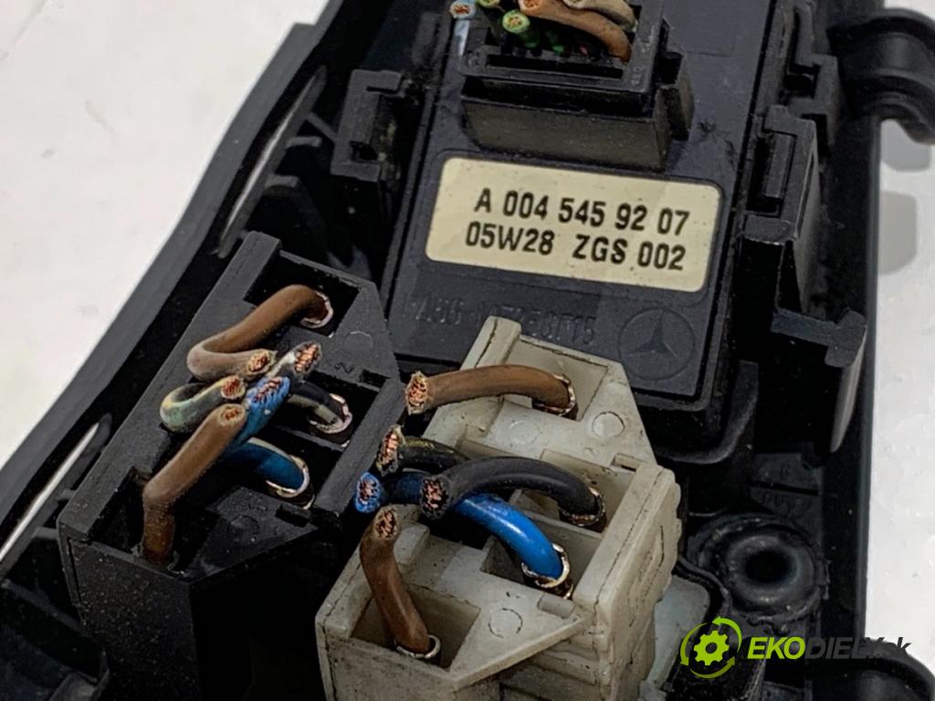 MERCEDES-BENZ W903 Autobus 2005 80 kW 211 CDI 2148 Prepínač okien A0045459207 (Prepínacie páčky pod volantom)