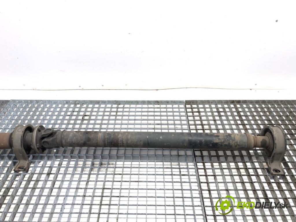 MERCEDES-BENZ W903 Autobus 2005 80 kW 211 CDI 2148 kardaň hřídel hnací zadní část  (Kardanový hřídel)